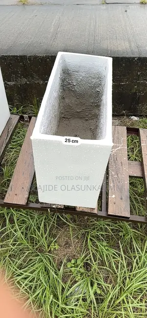 Premium Rectangular Flower Vases
