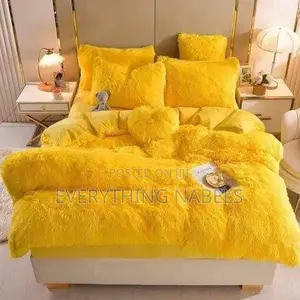 Exclusive Fur Duvet Sets
