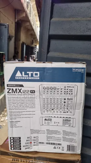 Alto Mixer ZMX 122mx