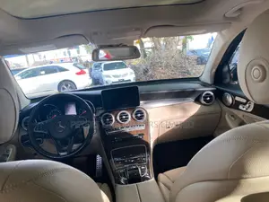 Mercedes-Benz GLC-Class 2017 Blue