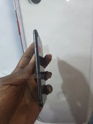 Apple iPhone 8 64 GB Black