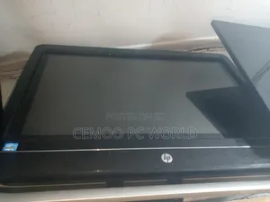 Desktop Computer HP Pavilion 24 4GB Intel Core I5 HDD 500GB