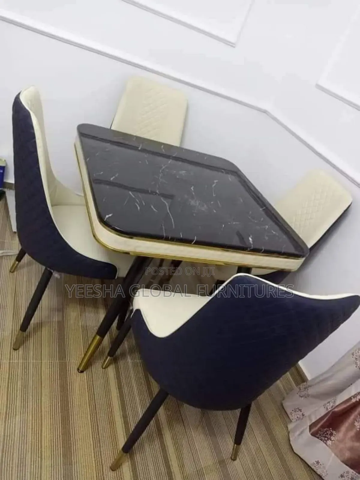 Luxurious Home Dining By4 Seats