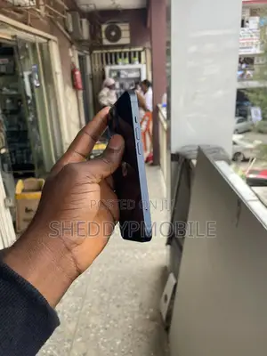 Apple iPhone 13 128 GB Black