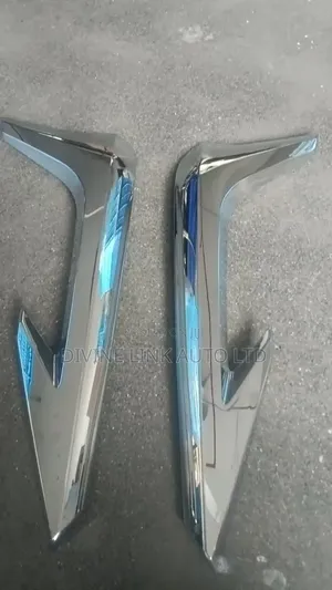 Bumper Spoiler Light for Parado