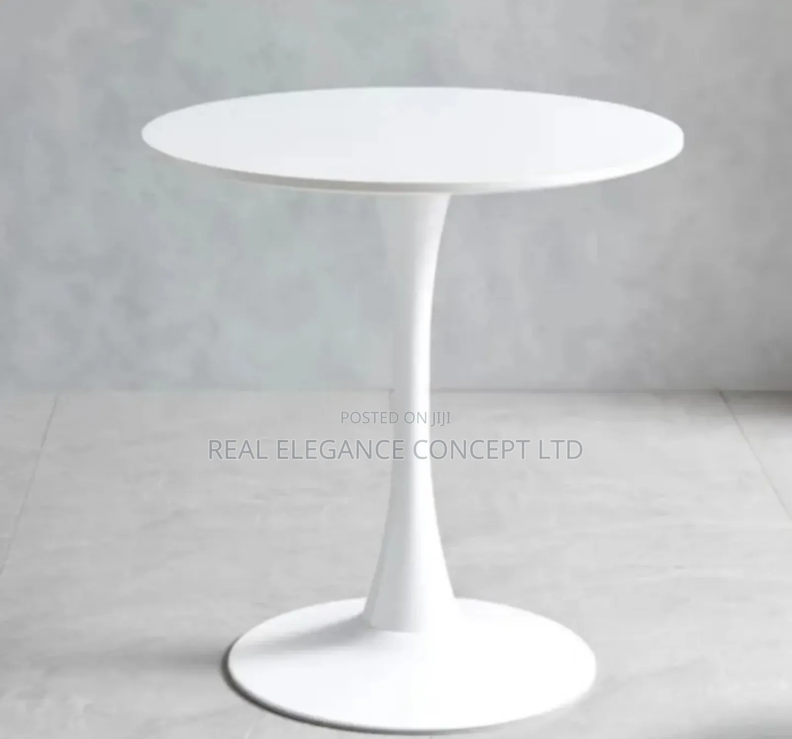 Restaurants Dinning Table