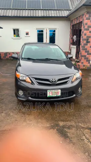 Toyota Corolla 2013 Gray