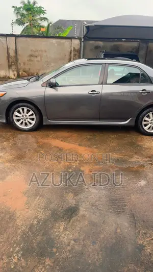 Toyota Corolla 2013 Gray