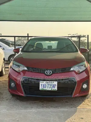 Toyota Corolla 2017 Red