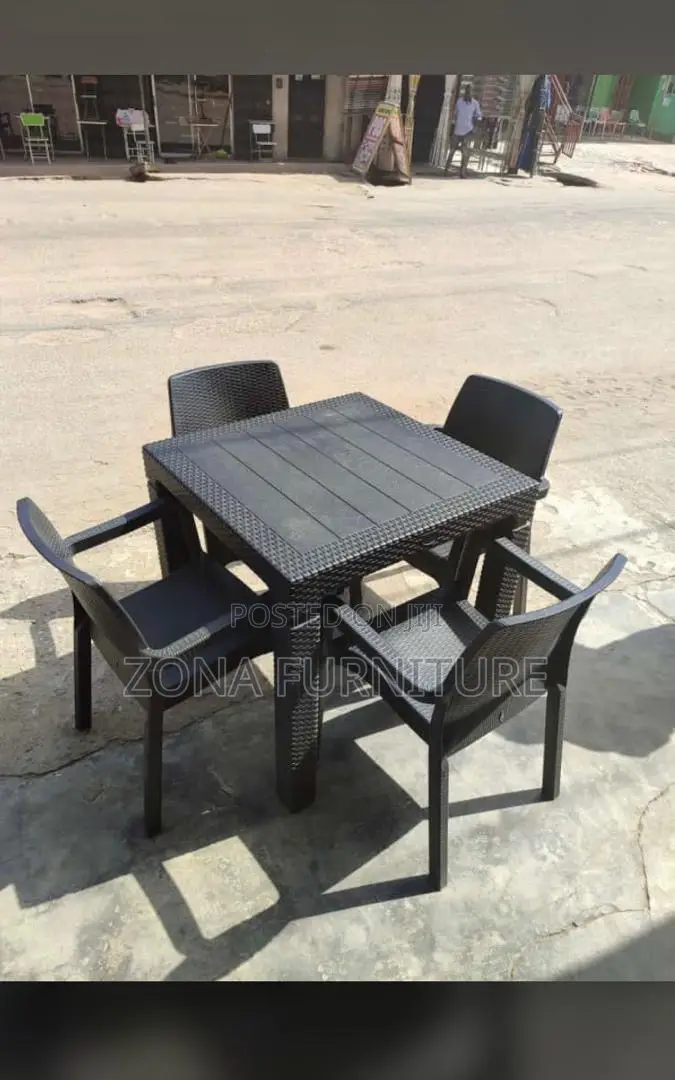 Rattan Solid Outdoors Plastic Table and Chairs (Set) Restaurant Chairs