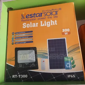 300w Waterproof Solar Light Rt-T300 for Compounds