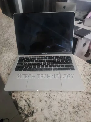 Laptop Apple MacBook Pro 2017 8GB Intel Core I5 SSD 256GB