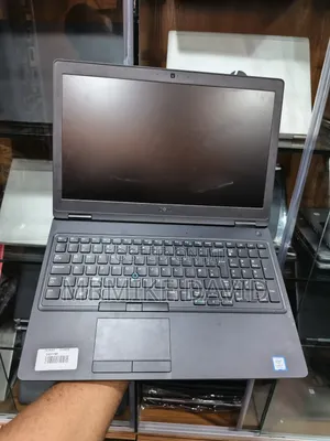 Laptop Dell Latitude 5590 8GB Intel Core i7 SSD 256GB