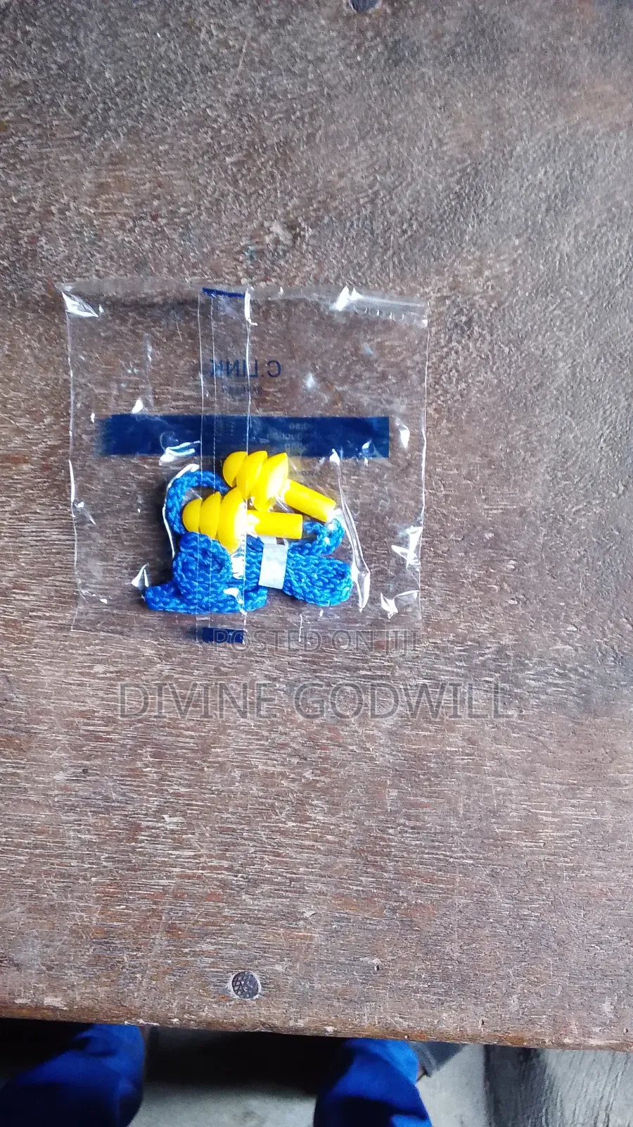 100 Pcs Ear Plugs