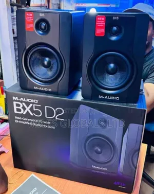 Bx5 D2 M-Audio Studio Monitor