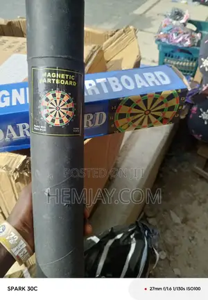Quality Magnetic Dart Board.