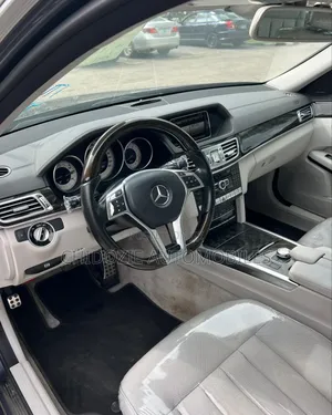 Mercedes-Benz E400 2016 Gray