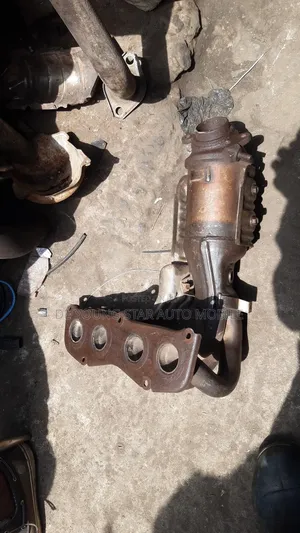 Engine Catalyst Converter for Toyota Rav4 2008 4plug