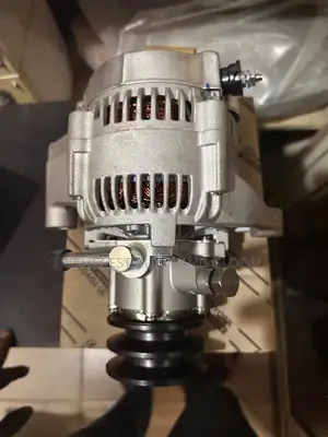 Toyota Hilux 2023 Alternator 2l/3l/5l