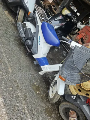 Suzuki 2016 White