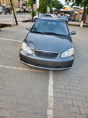 Toyota Corolla 2005 Gray