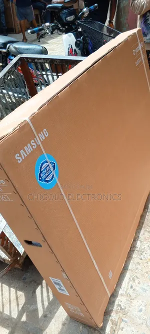 Samsung Smart 75 Inches Tv