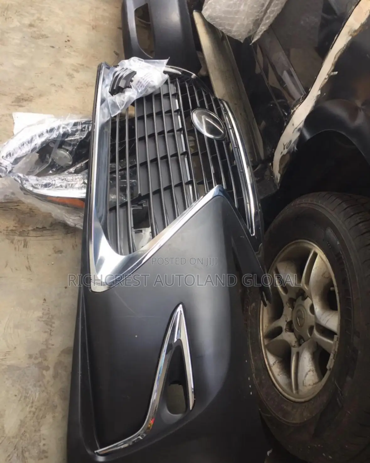 Lexus Rx350 Complete Front Bumper