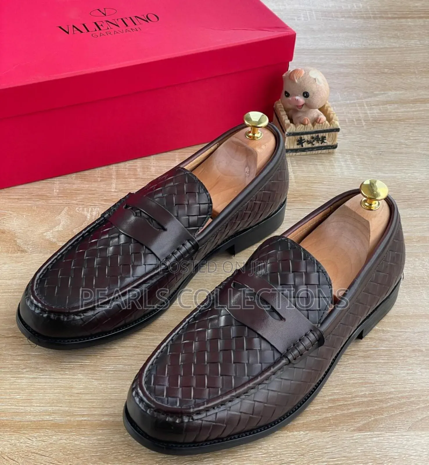 Valentino High Quality Leather Shoes