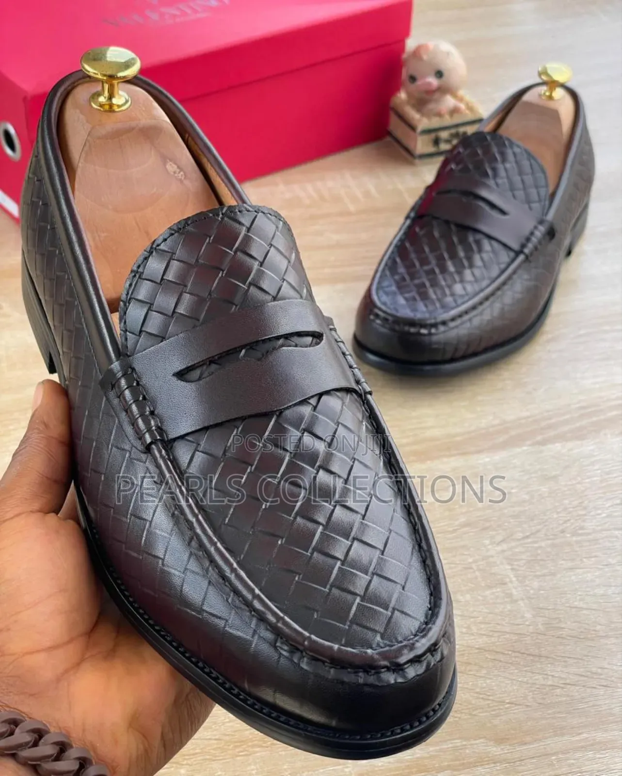 Valentino High Quality Leather Shoes