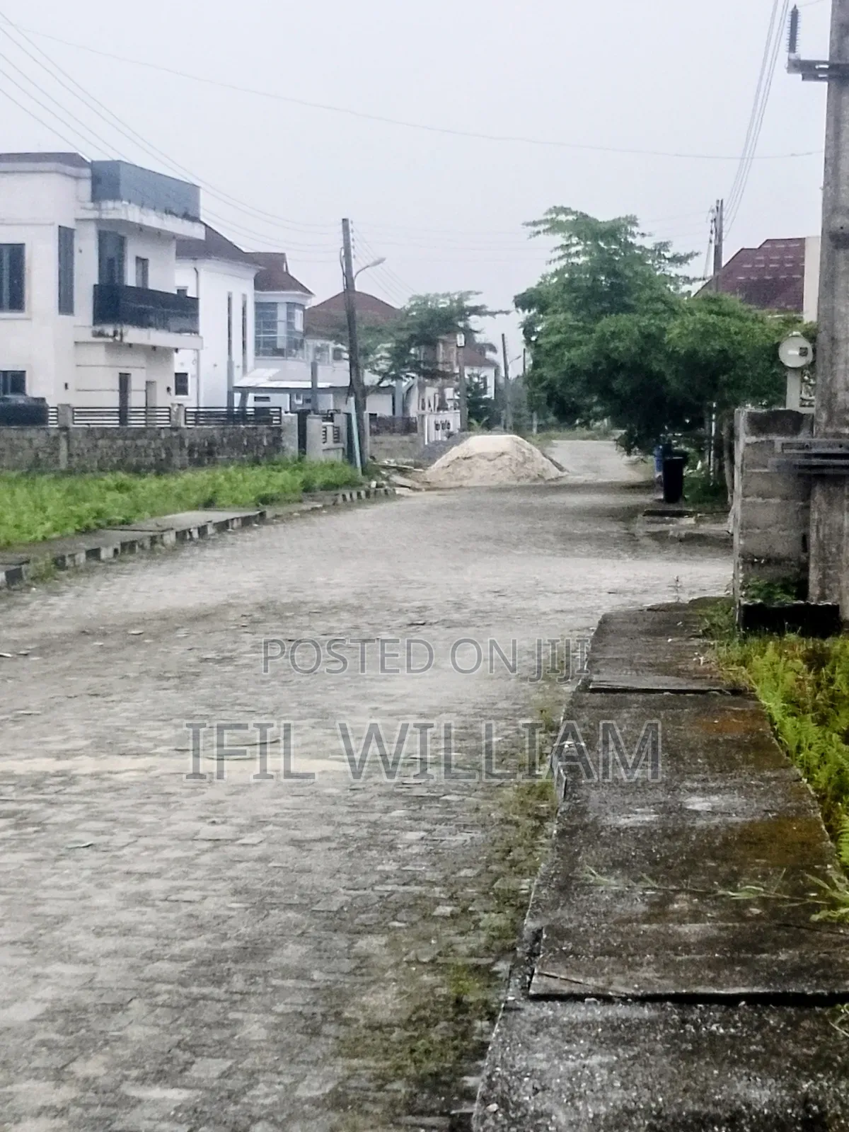 1 Plot of Land