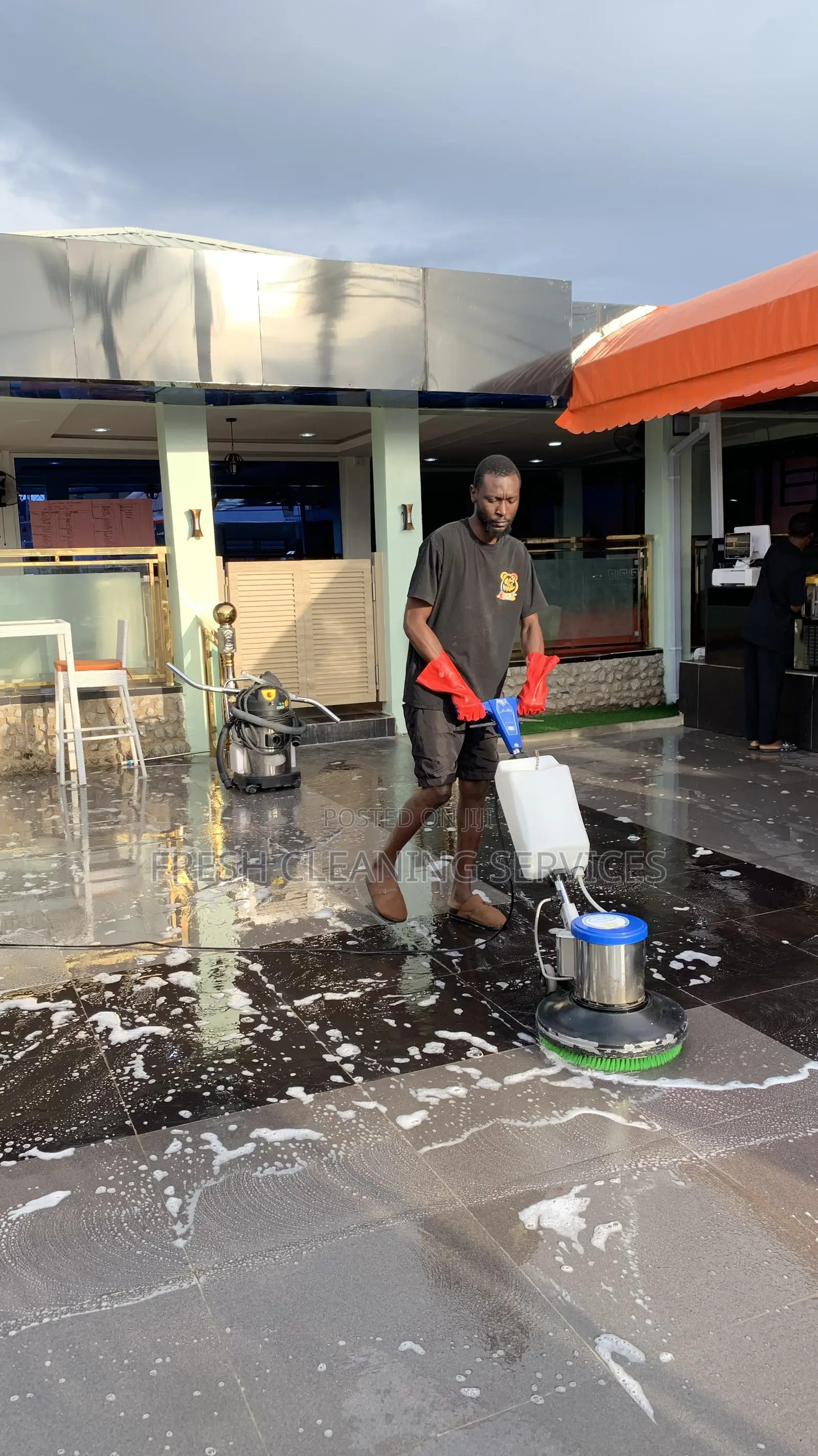 Top-Notch Professional Cleaning Laundry Services