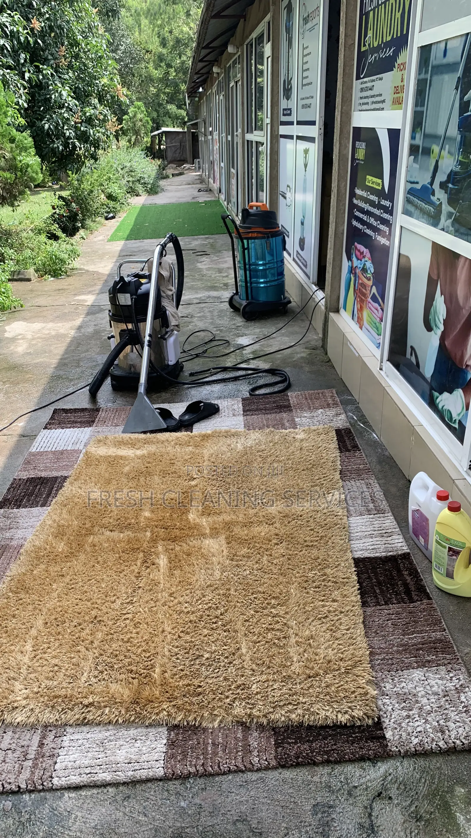 Top-Notch Professional Cleaning Laundry Services