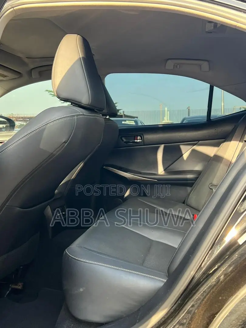 Lexus IS 250 2015 Black