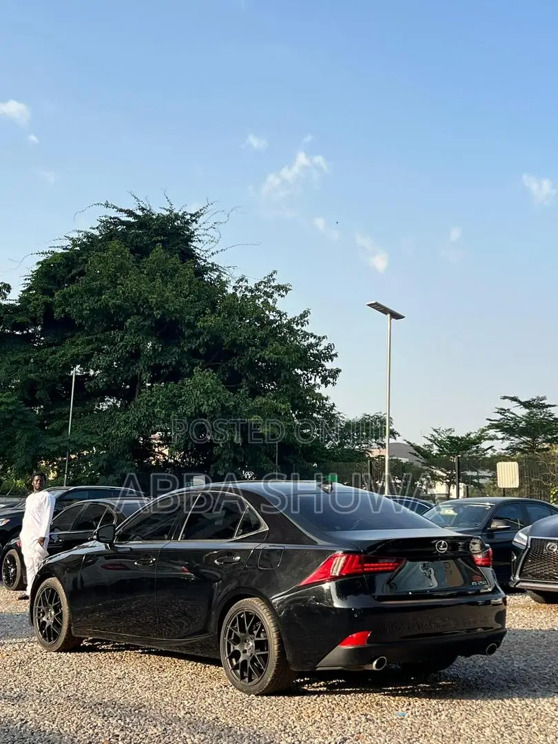 Lexus IS 250 2015 Black