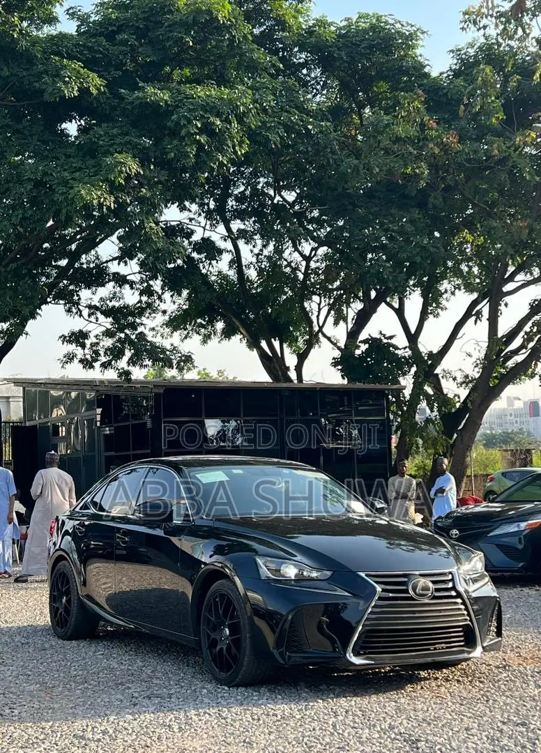 Lexus IS 250 2015 Black