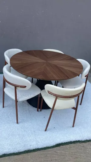 4 Seater Classic Dining Set