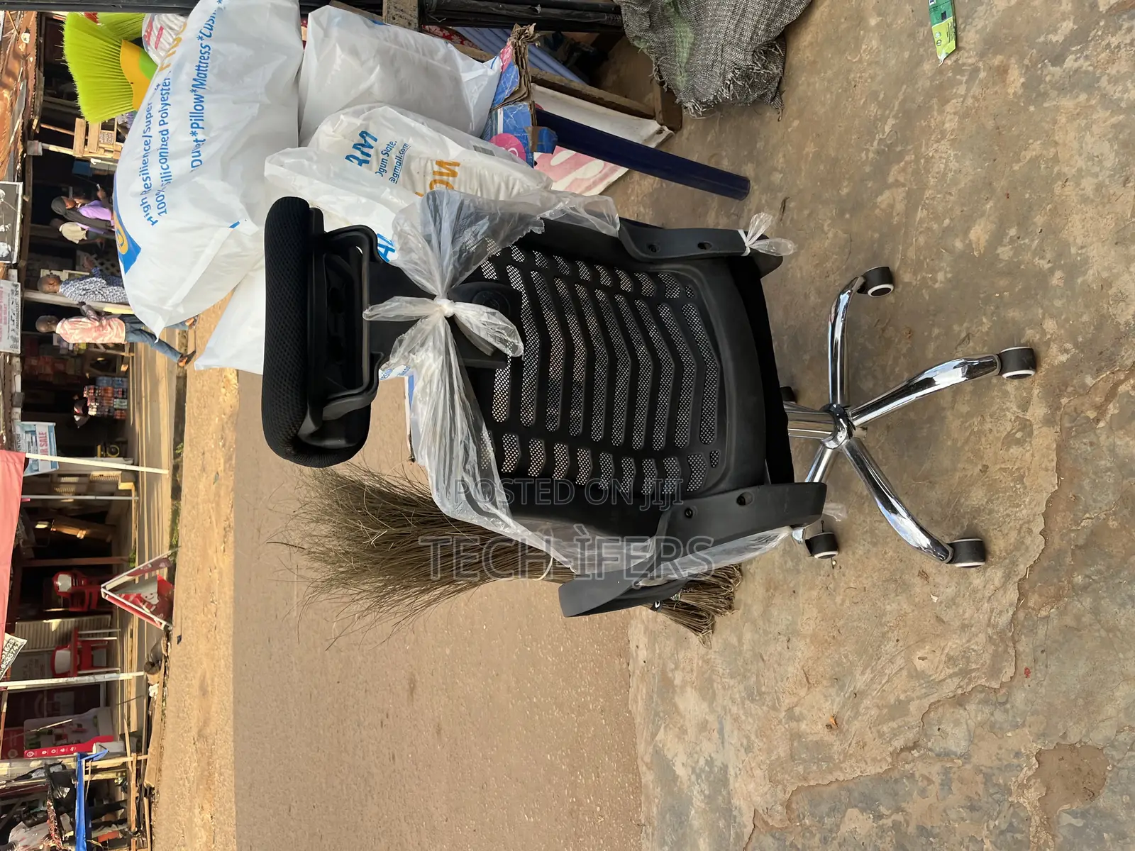 Office Chair With Headrest