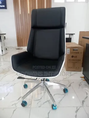 Modern Executive Swivel Office Chair – Black Chrome Finish