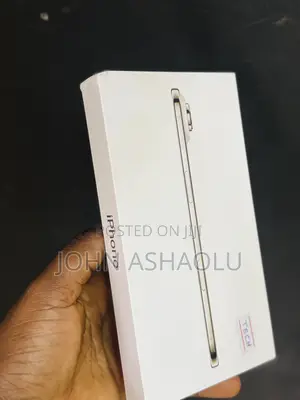 New Apple iPhone Air 256 GB Silver