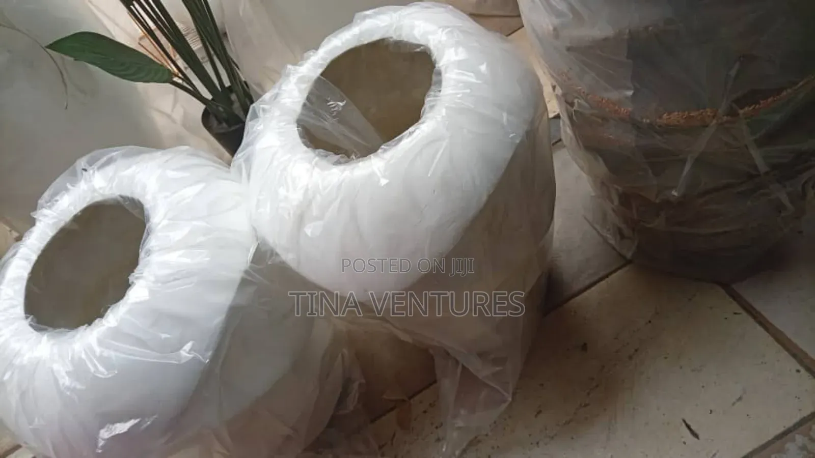 Artificial Flower and Pot Set ( Fine Quality)