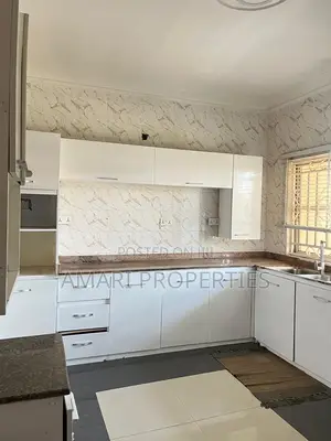 3bdrm Block of Flats in Oniru, Victoria Island Extension for rent
