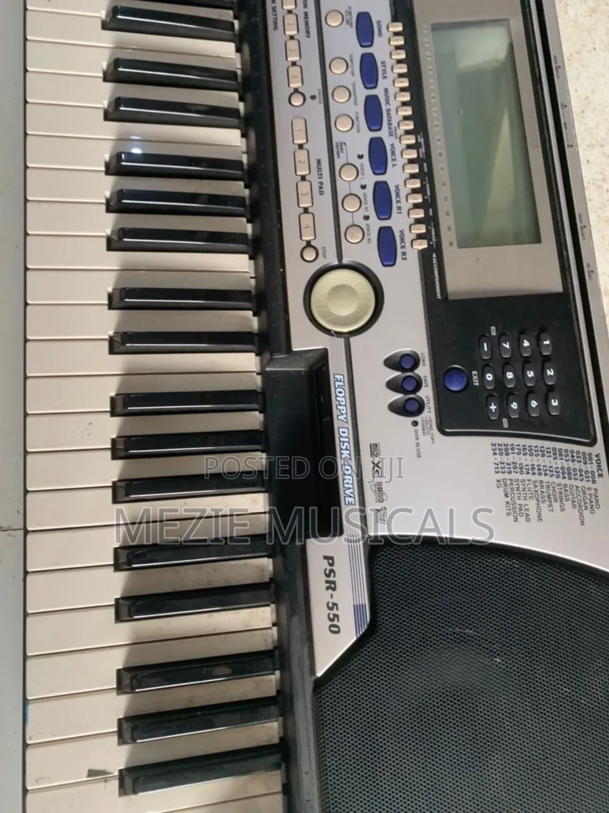Yamaha Keyboard