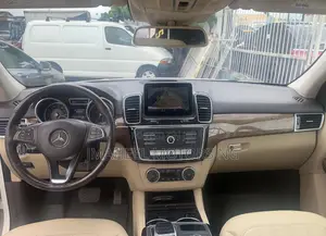 Mercedes-Benz GLE-Class GLE 350d 4MATIC 2016 White