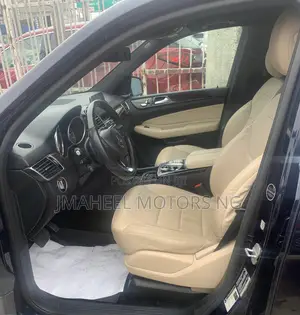 Mercedes-Benz GLE-Class GLE 350d 4MATIC 2017 Blue