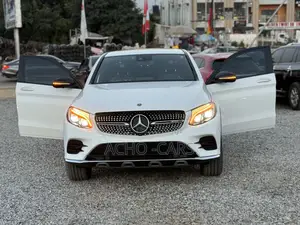 Mercedes-Benz GLC-Class 2018 White