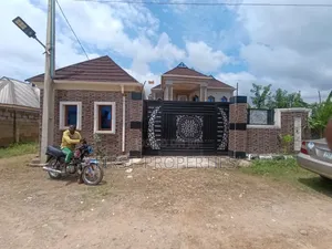 4bdrm Duplex in Agara Estate Off for sale