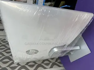 Desktop Computer HP Pavilion 24 8GB Intel Core I5 HDD 1T