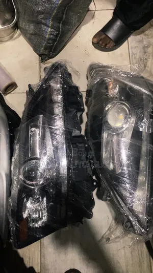 Headlamp Gs 350 2015 Model Set