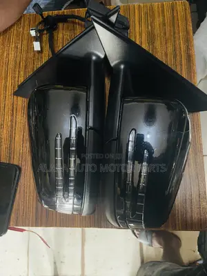 Mercedes Benz Side Mirrors 204,212,Cls and GLK