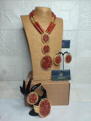 Chocker Iyun Set